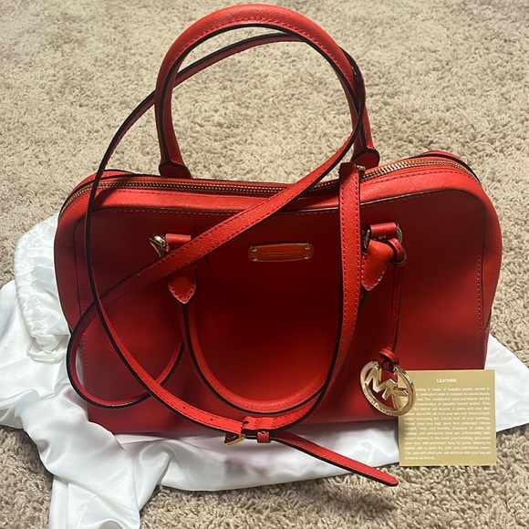 Michael Kors Handbags - Micheal Kors medium sized leather red bag.